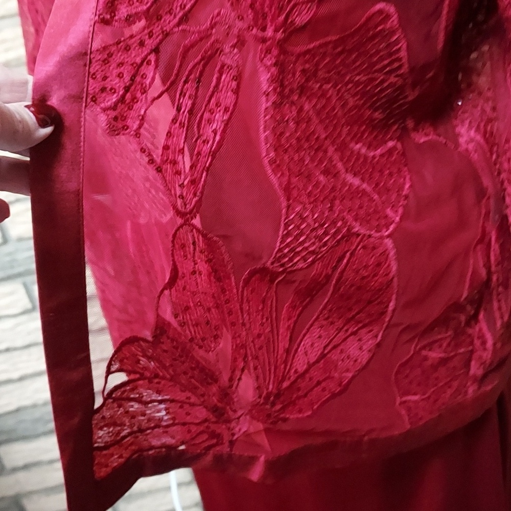 NWT Chicos Travelers Elegant Red Lace Overlay with Dress Cherry Color Sz 2 - Picture 4 of 15